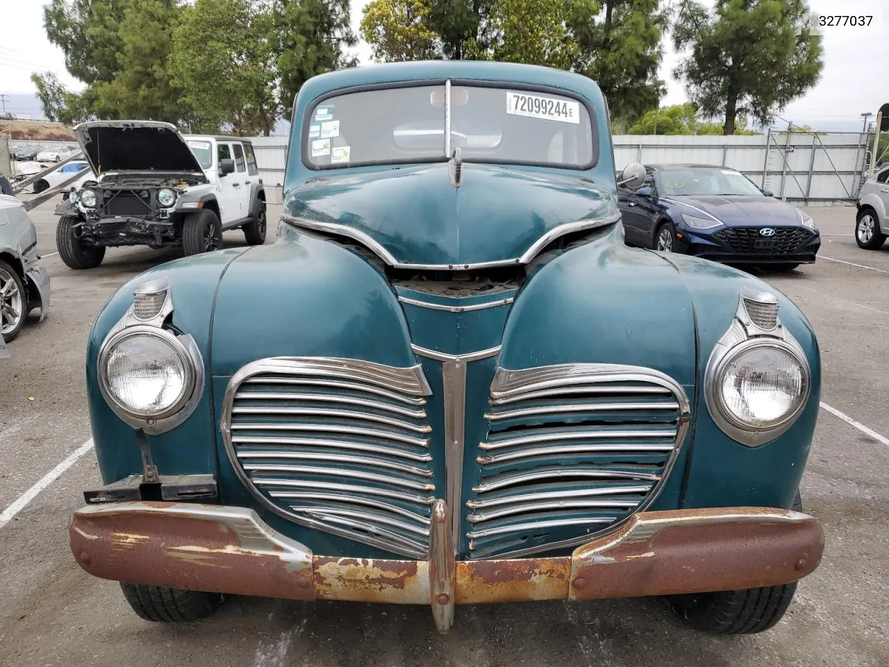 1941 Plymouth 4 Door VIN: 3277037 Lot: 72099244