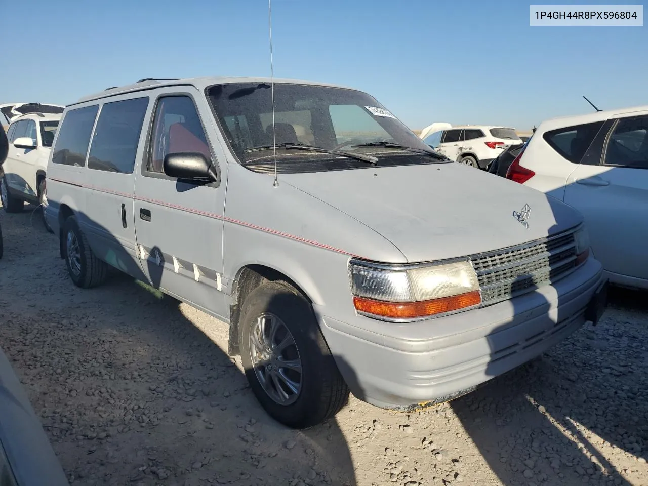 1993 Plymouth Grand Voyager Se VIN: 1P4GH44R8PX596804 Lot: 74398174