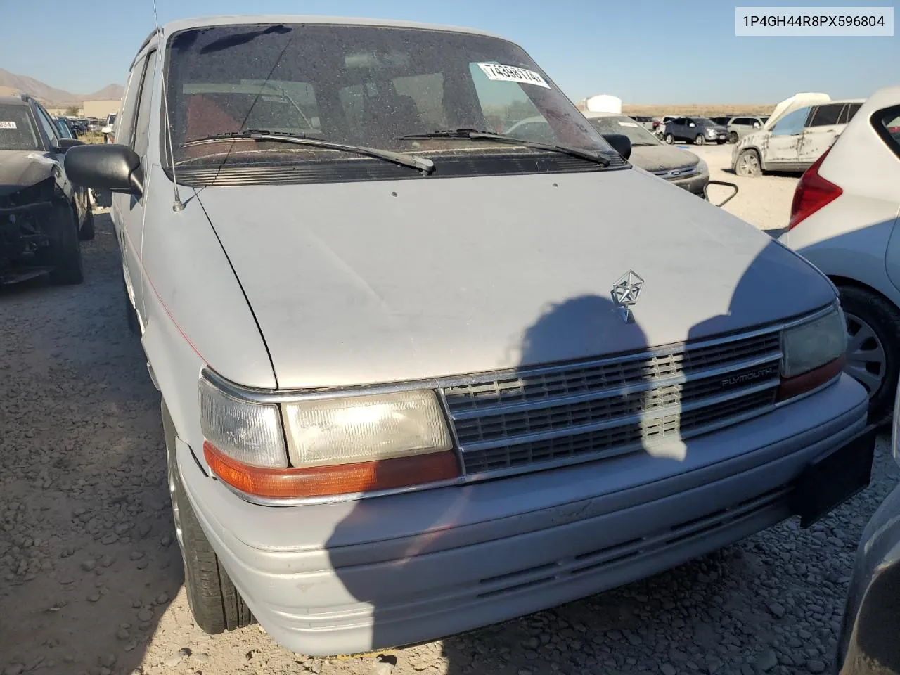 1993 Plymouth Grand Voyager Se VIN: 1P4GH44R8PX596804 Lot: 74398174