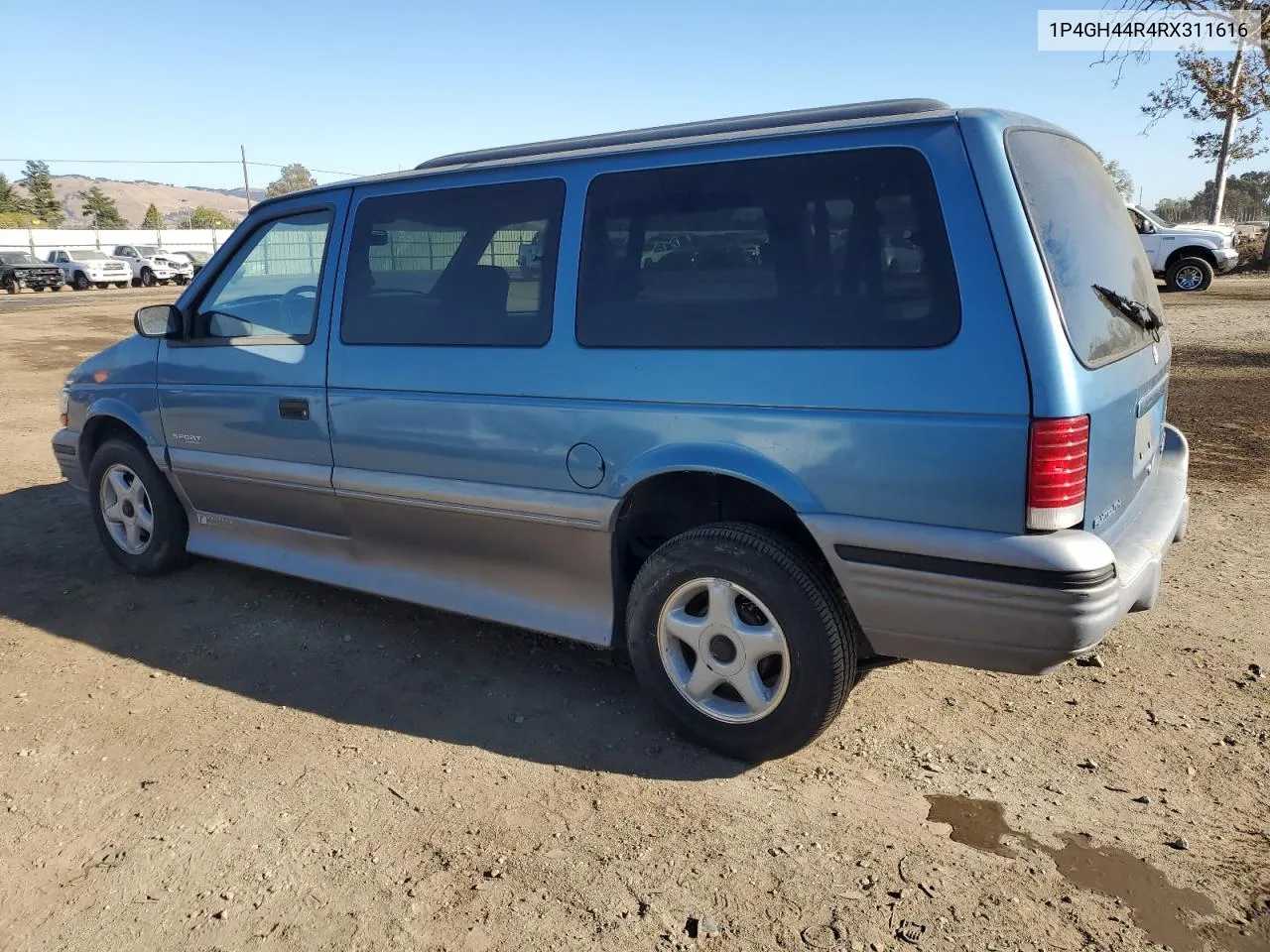 1994 Plymouth Grand Voyager Se VIN: 1P4GH44R4RX311616 Lot: 76313864