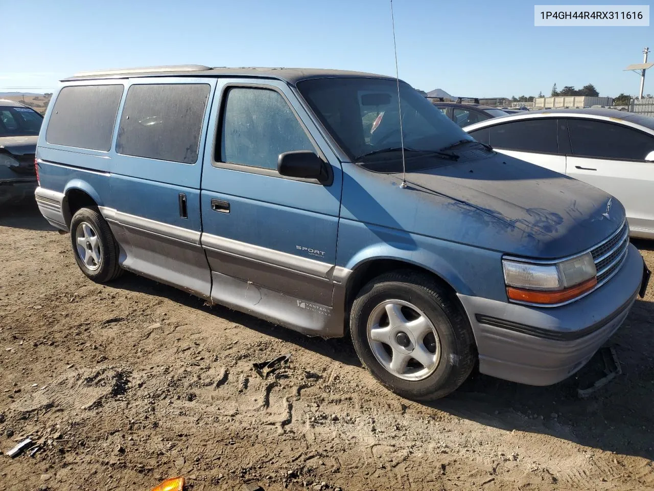 1994 Plymouth Grand Voyager Se VIN: 1P4GH44R4RX311616 Lot: 76313864