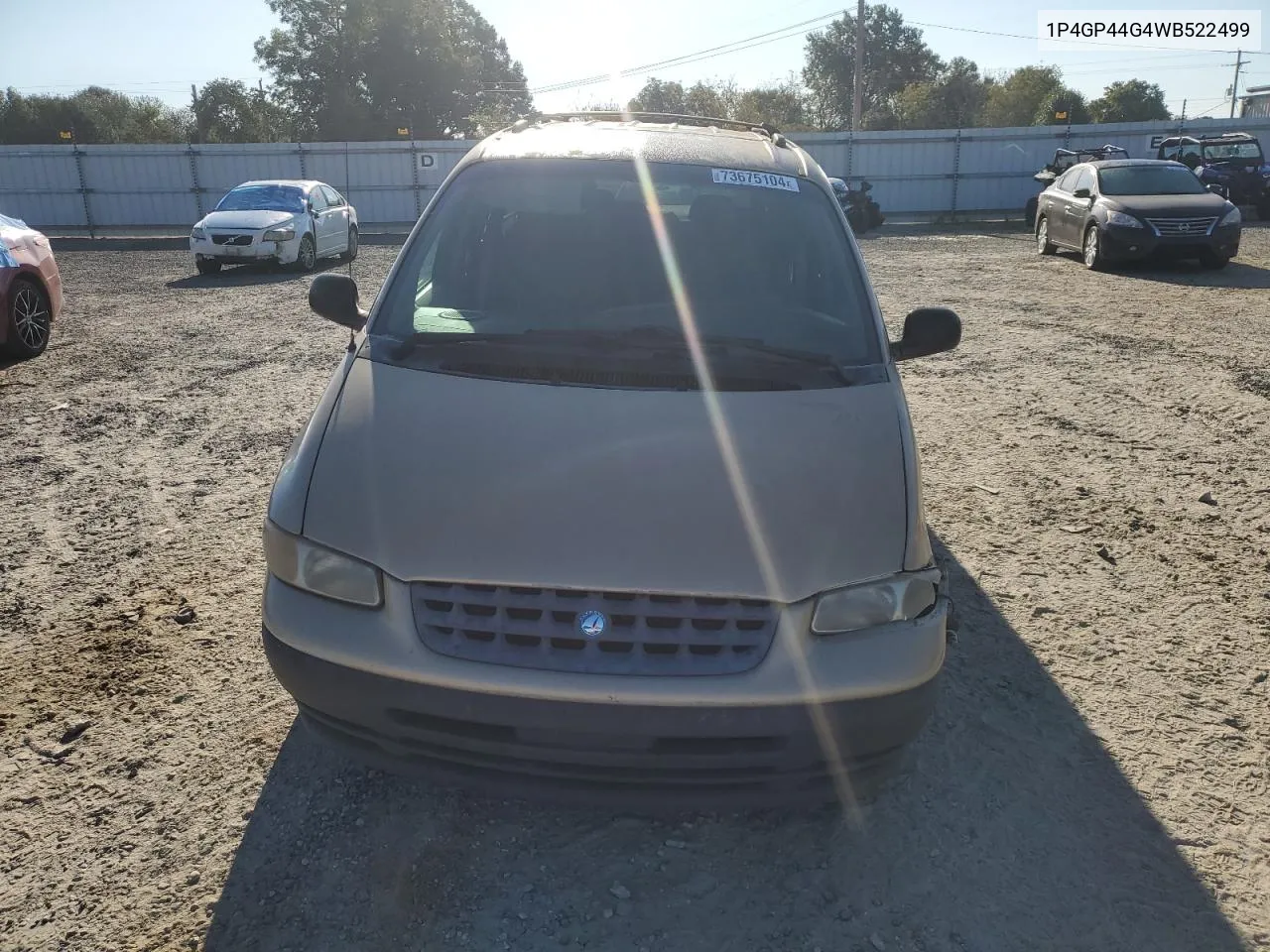 1998 Plymouth Grand Voyager Se VIN: 1P4GP44G4WB522499 Lot: 73675104