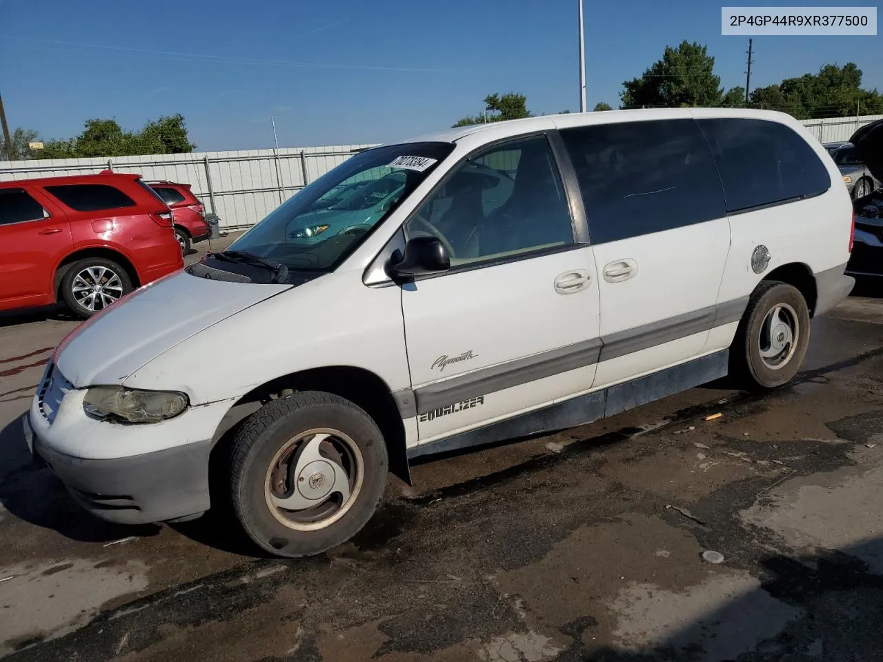 1999 Plymouth Grand Voyager Se VIN: 2P4GP44R9XR377500 Lot: 70278384