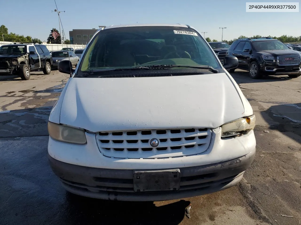 2P4GP44R9XR377500 1999 Plymouth Grand Voyager Se