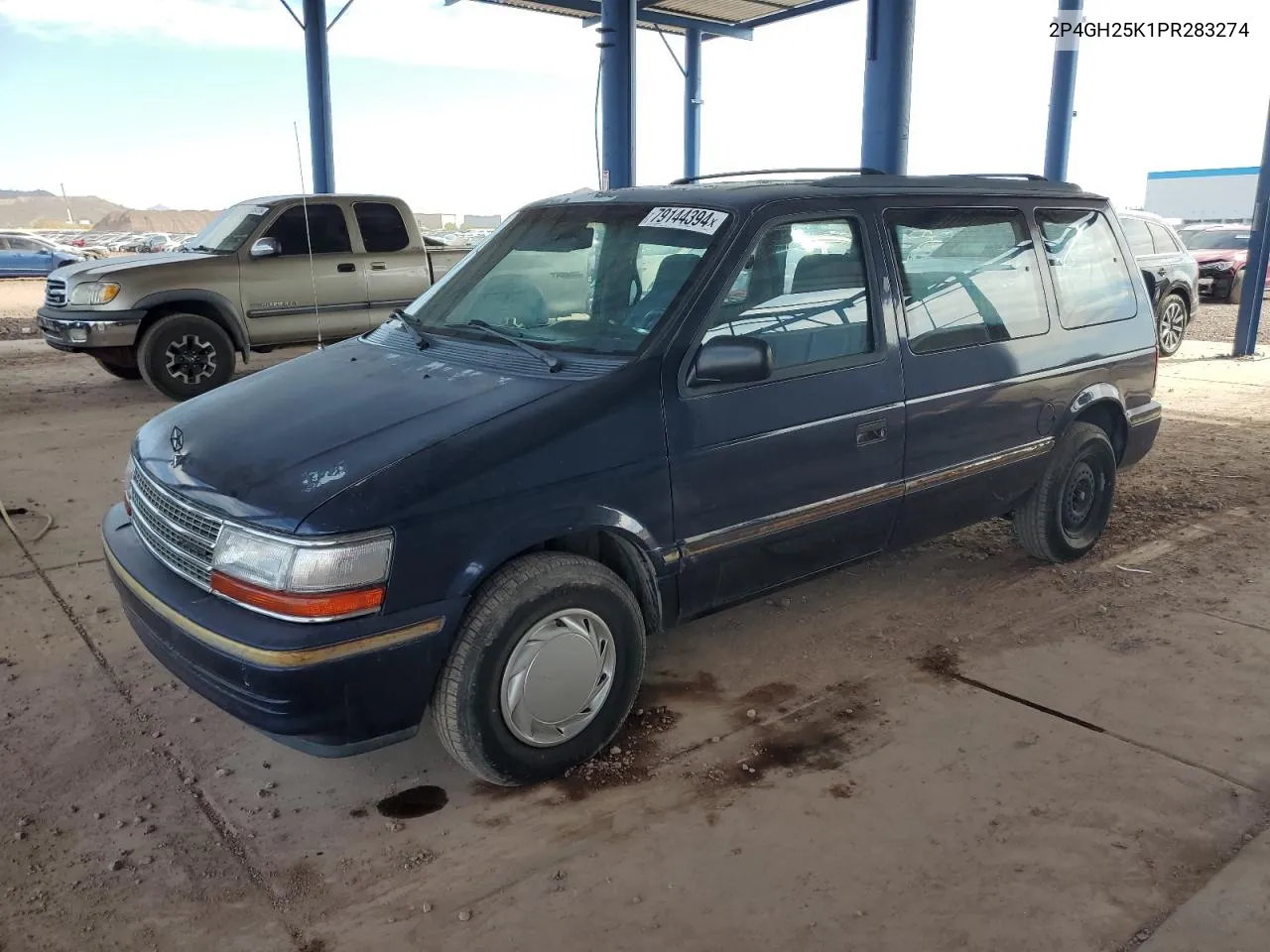 1993 Plymouth Voyager VIN: 2P4GH25K1PR283274 Lot: 79144394