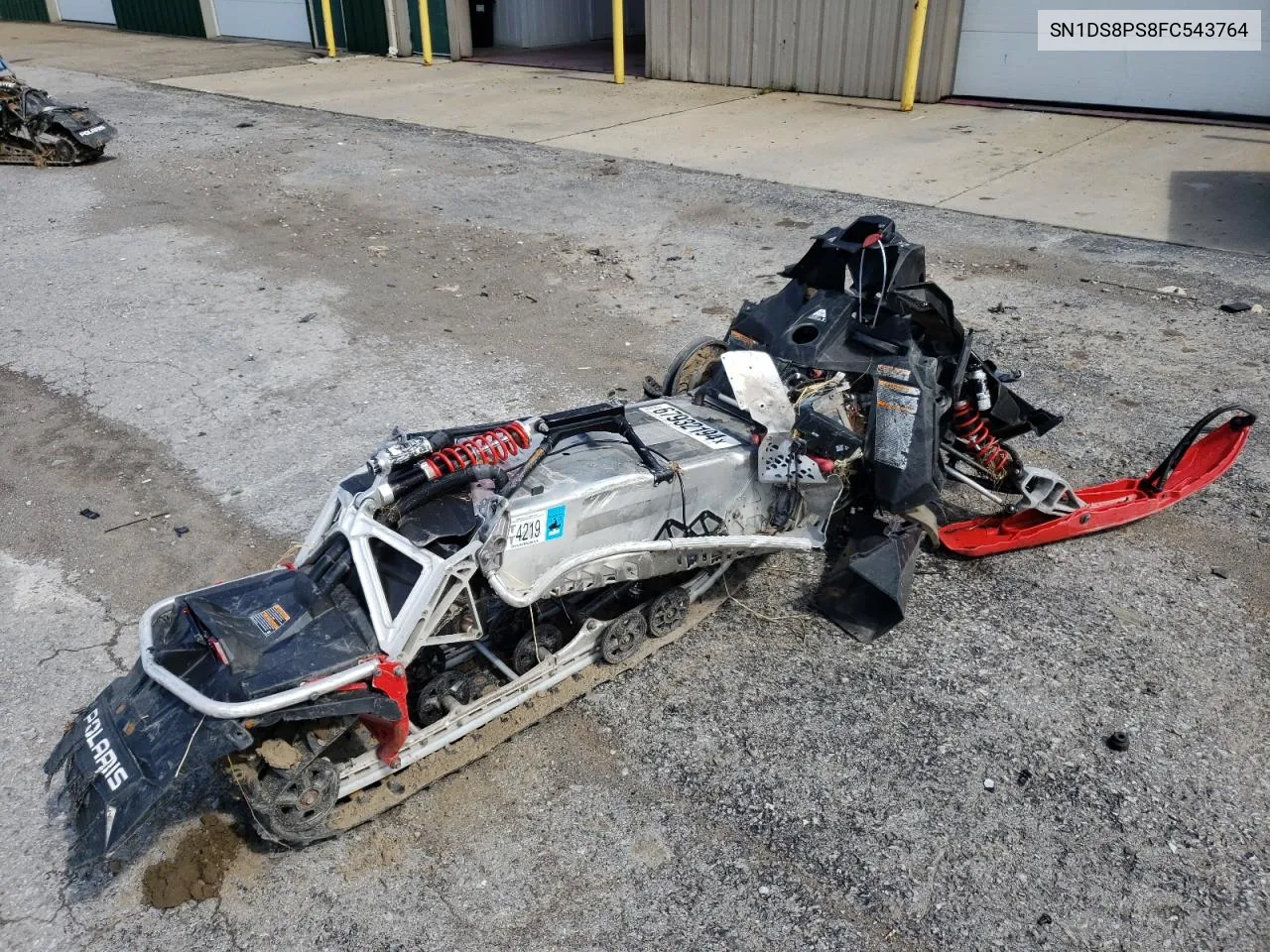 2015 Polaris Snowmobile VIN: SN1DS8PS8FC543764 Lot: 67932194