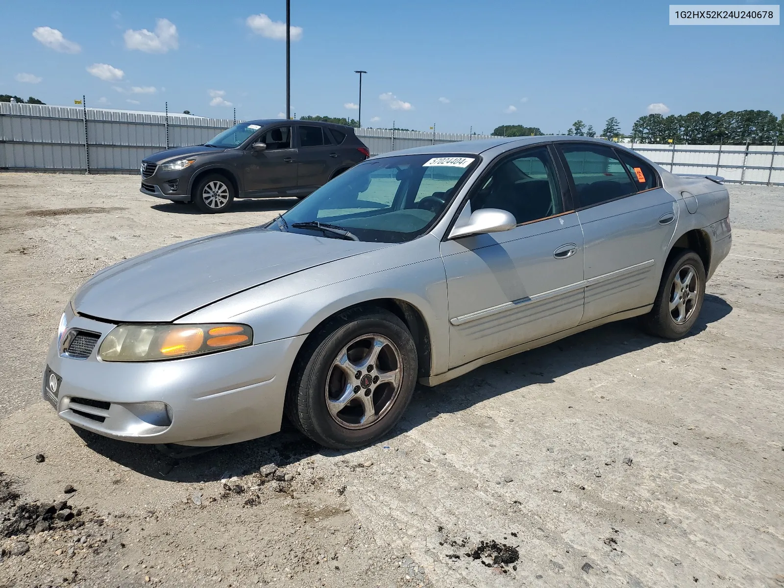 1G2HX52K24U240678 2004 Pontiac Bonneville Se