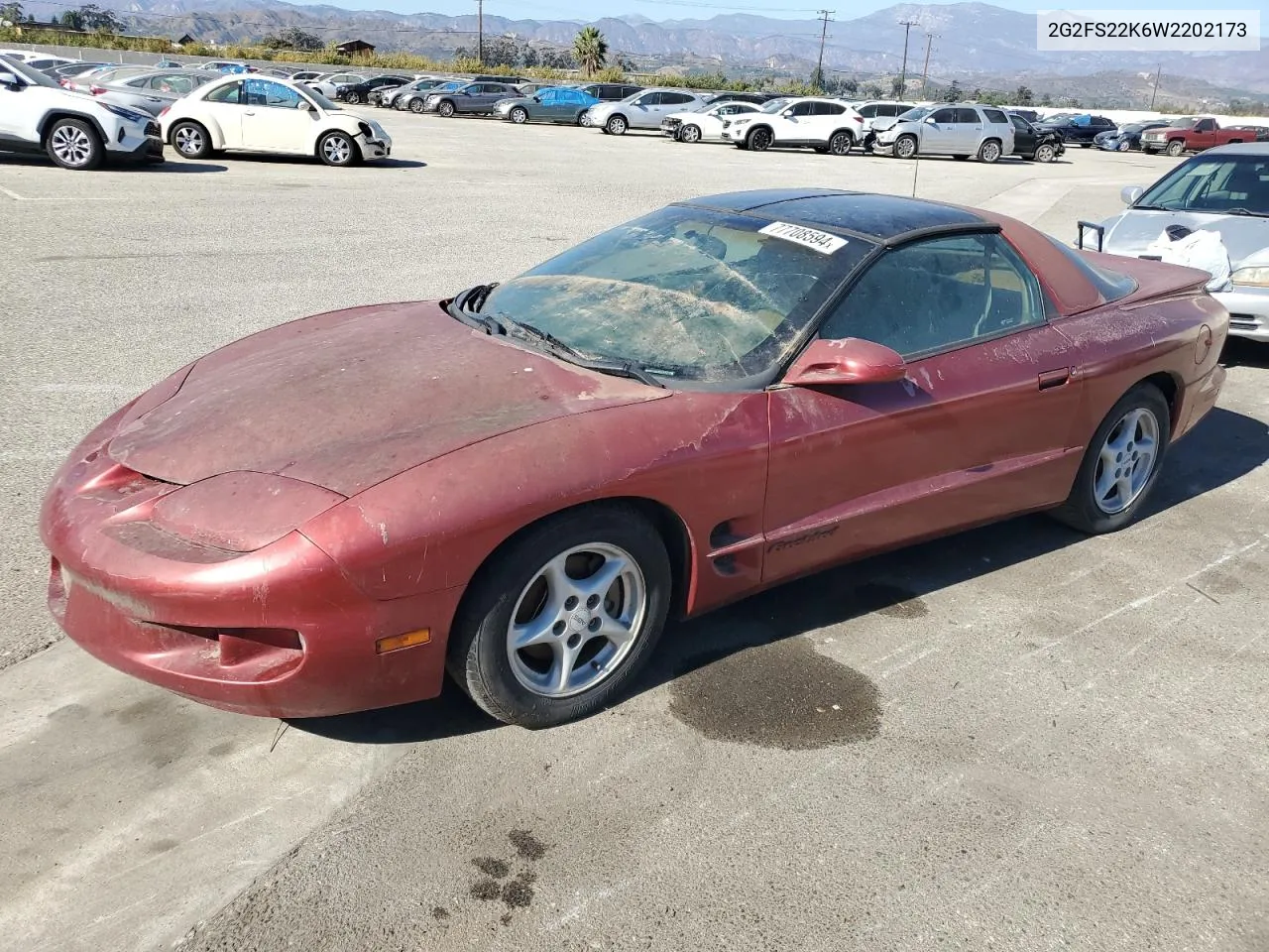 1998 Pontiac Firebird VIN: 2G2FS22K6W2202173 Lot: 77708594