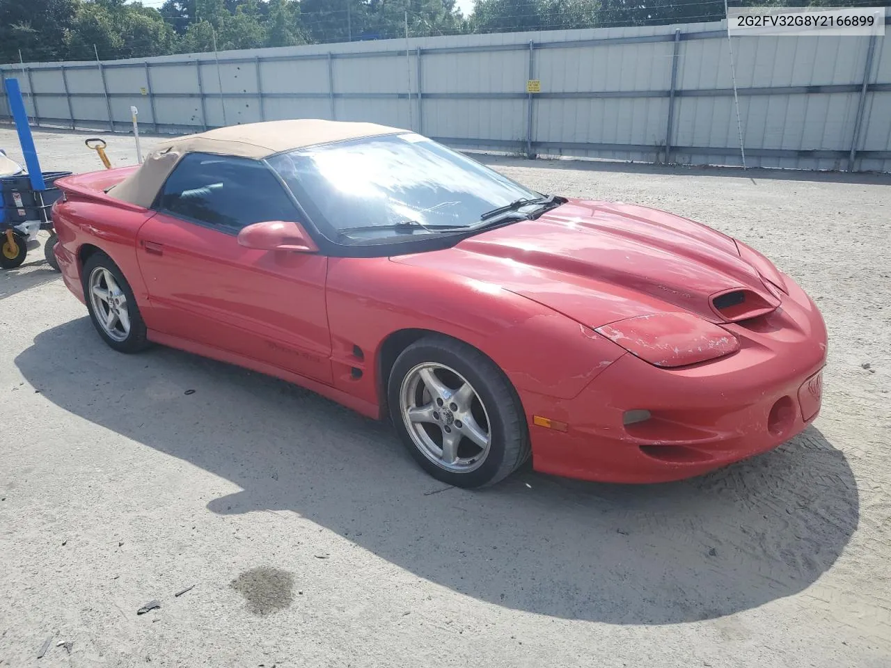 2000 Pontiac Firebird Trans Am VIN: 2G2FV32G8Y2166899 Lot: 72118284