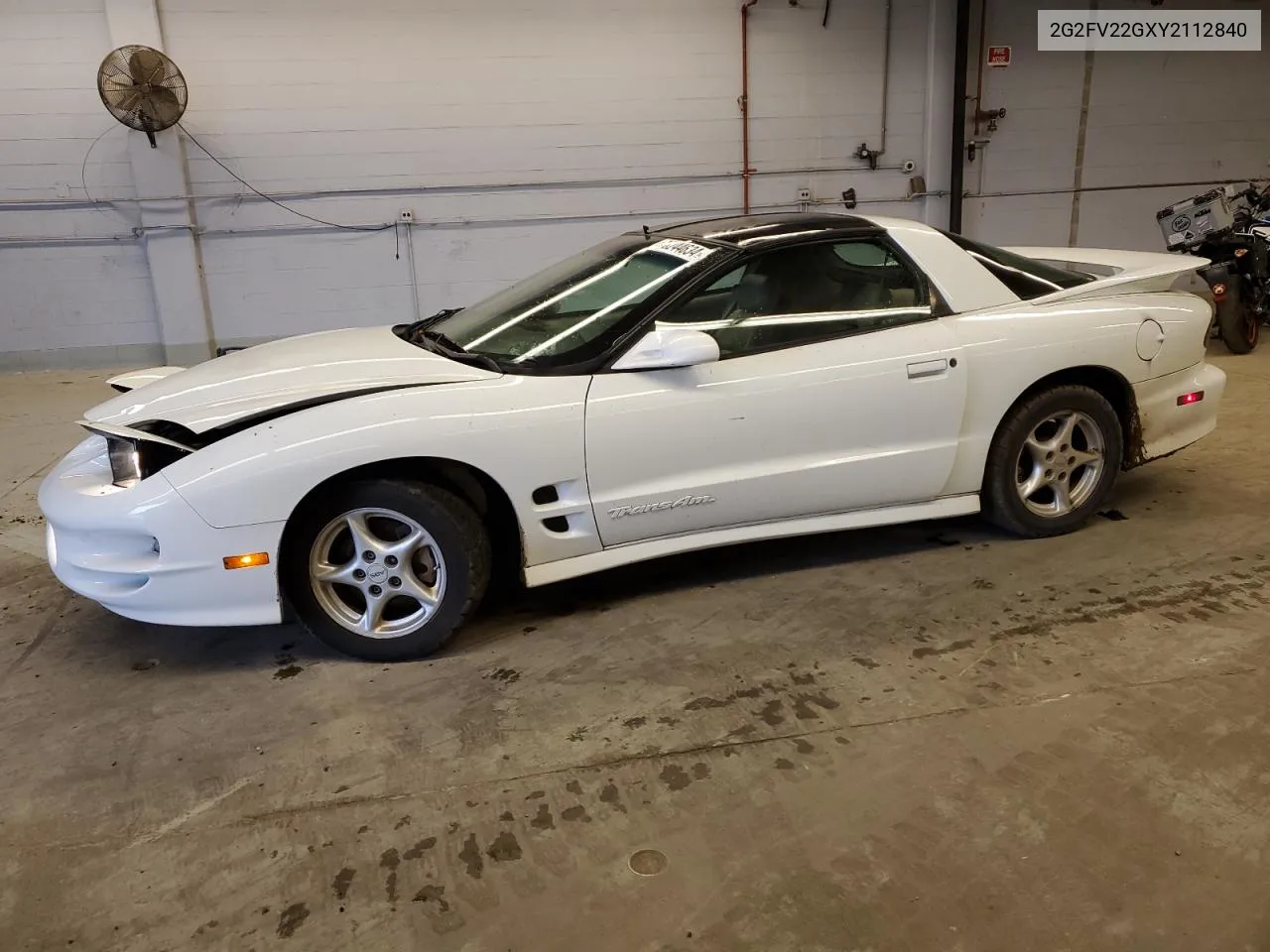 2000 Pontiac Firebird Formula VIN: 2G2FV22GXY2112840 Lot: 76244634