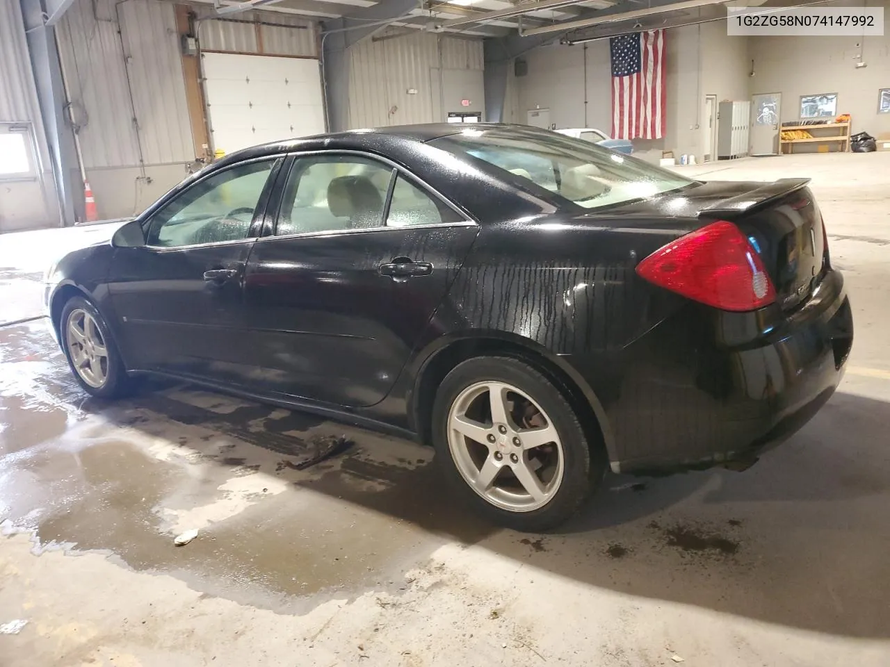 2007 Pontiac G6 Base VIN: 1G2ZG58N074147992 Lot: 76458124