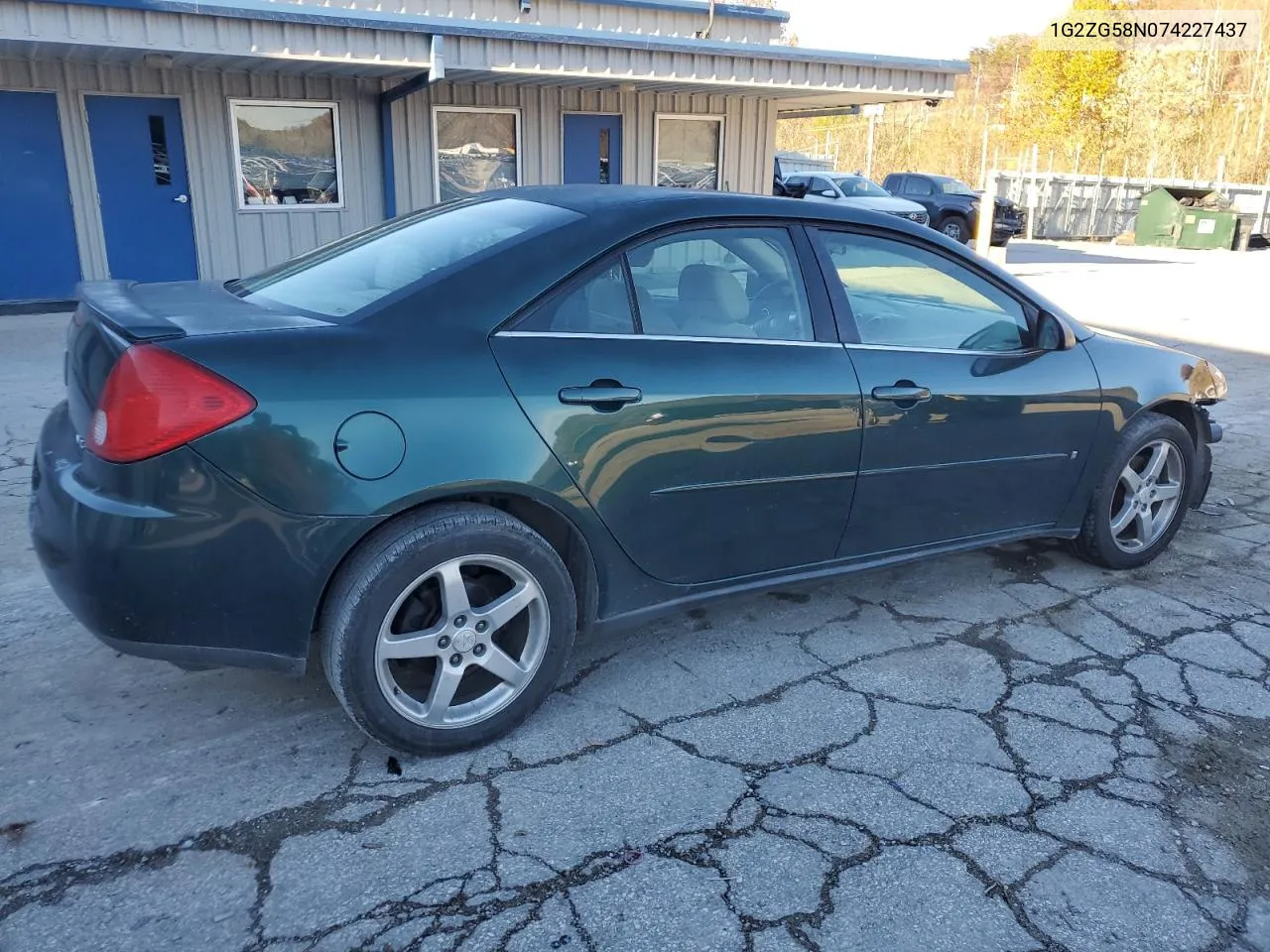 2007 Pontiac G6 Base VIN: 1G2ZG58N074227437 Lot: 76728664