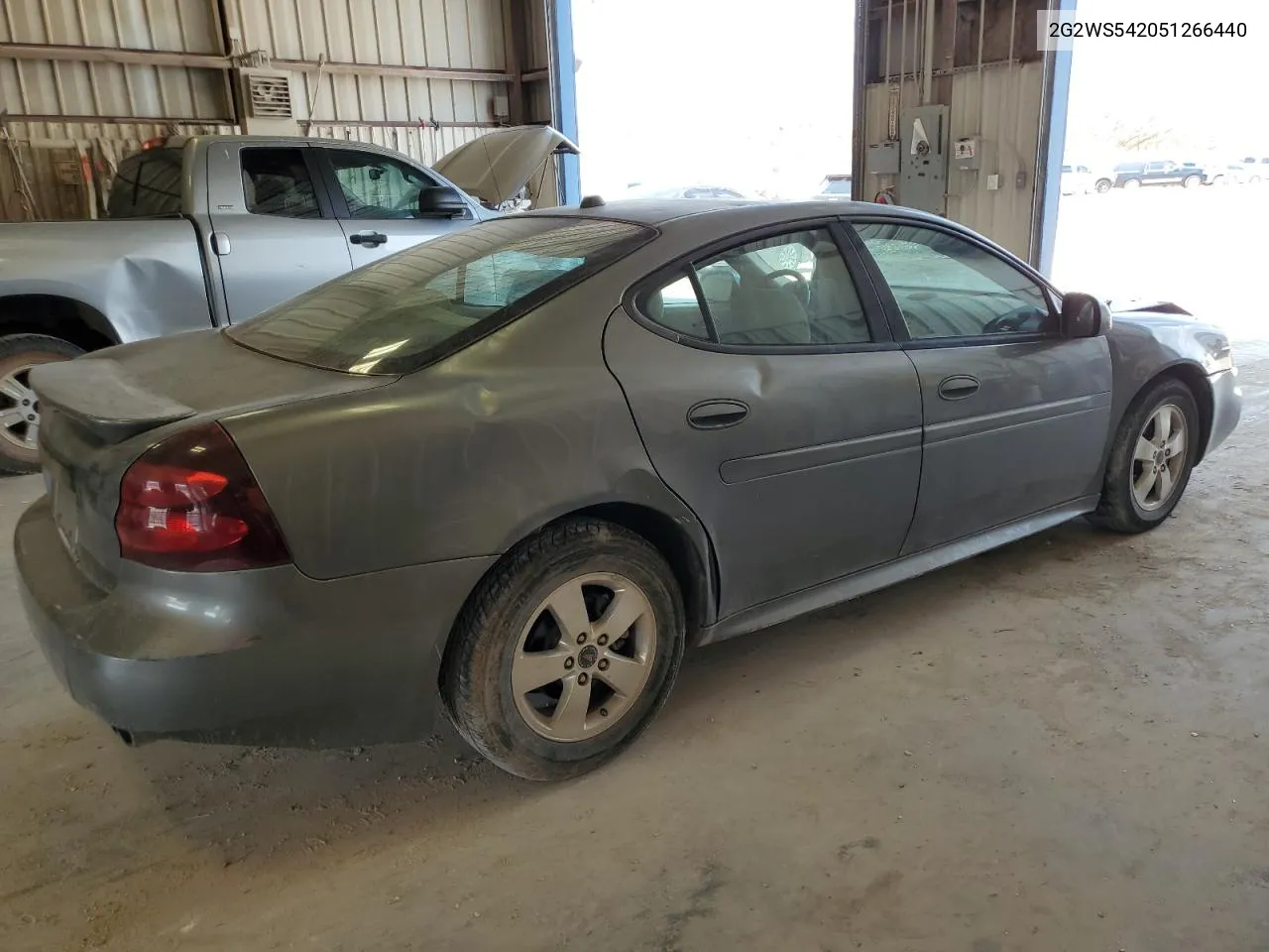 2005 Pontiac Grand Prix Gt VIN: 2G2WS542051266440 Lot: 69013634