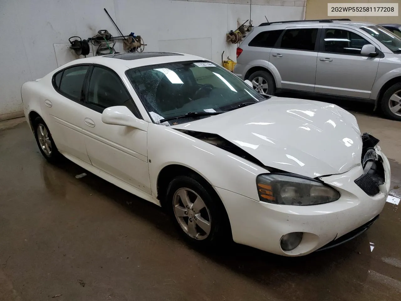 2008 Pontiac Grand Prix VIN: 2G2WP552581177208 Lot: 77527744