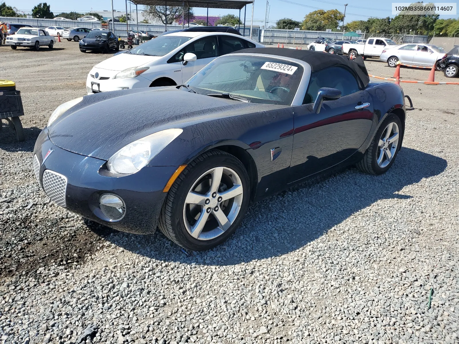 1G2MB35B66Y114607 2006 Pontiac Solstice