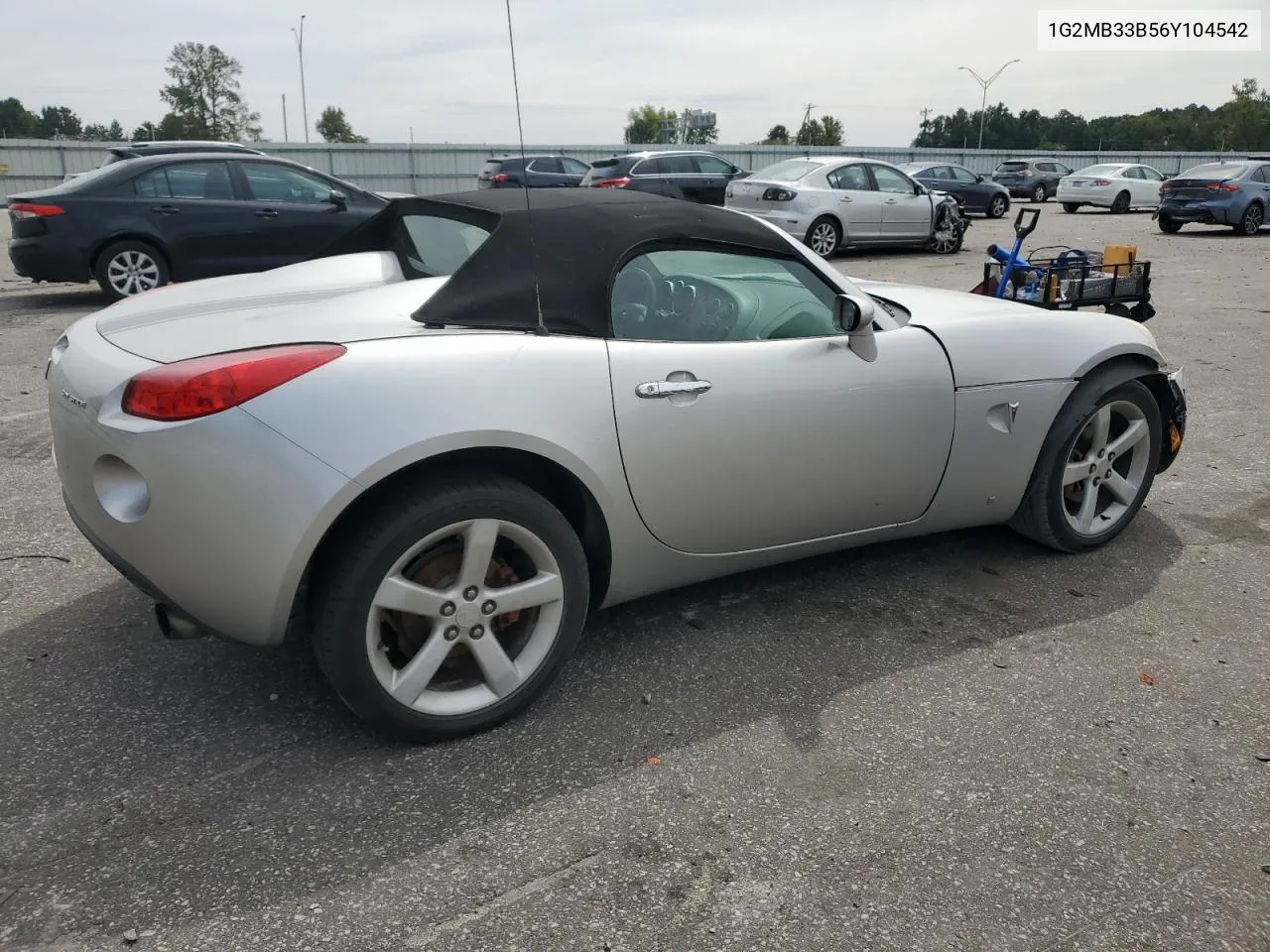 2006 Pontiac Solstice VIN: 1G2MB33B56Y104542 Lot: 70041854