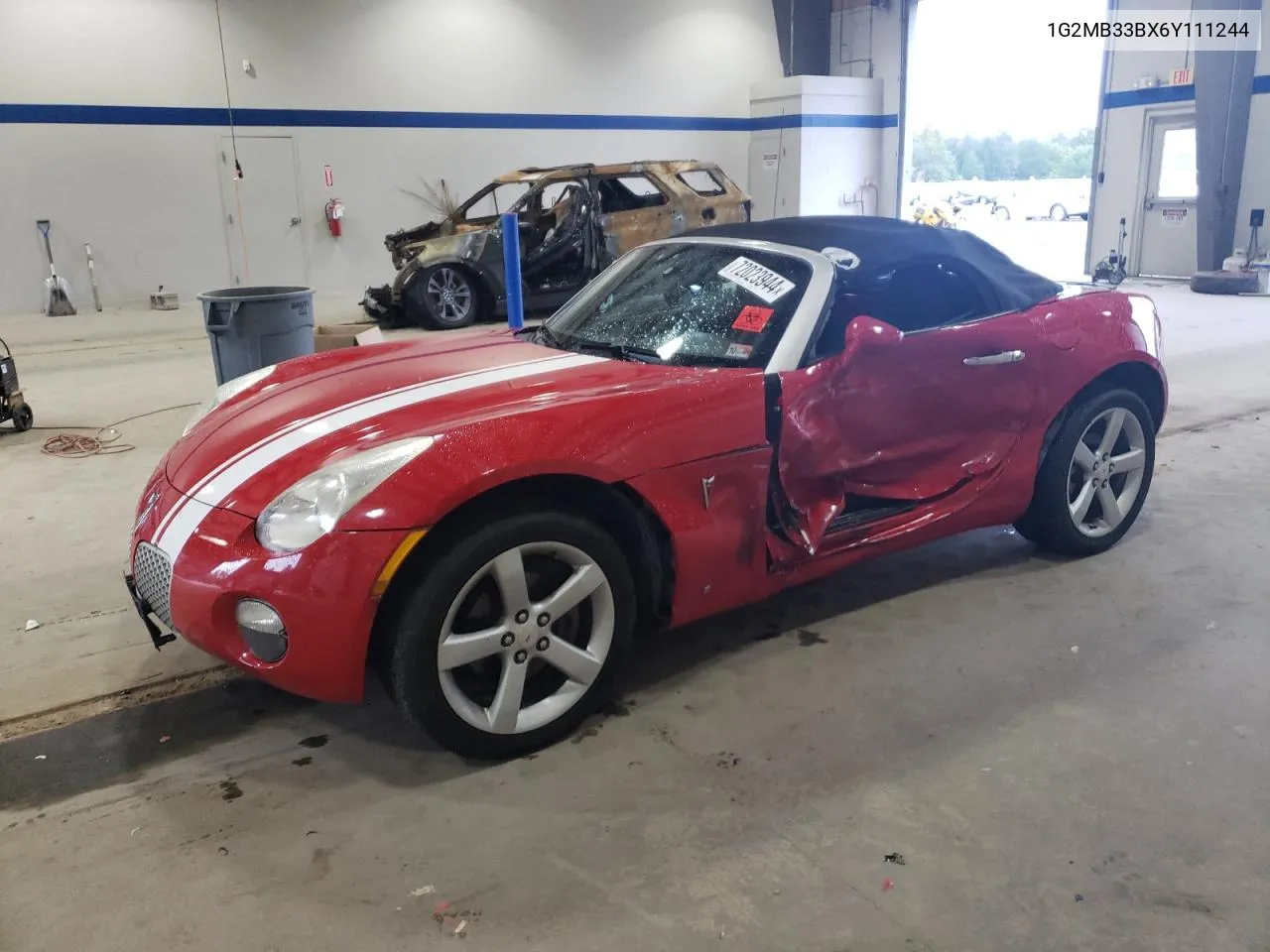 2006 Pontiac Solstice VIN: 1G2MB33BX6Y111244 Lot: 72023944