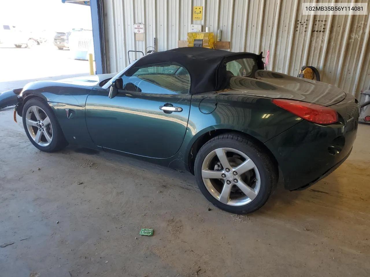 2006 Pontiac Solstice VIN: 1G2MB35B56Y114081 Lot: 72450114