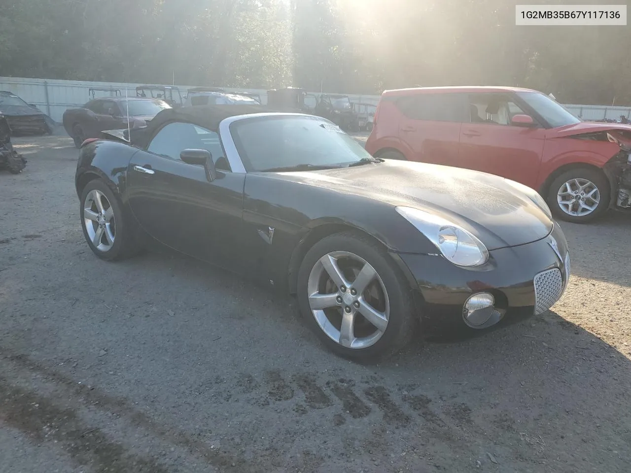 2007 Pontiac Solstice VIN: 1G2MB35B67Y117136 Lot: 73397564