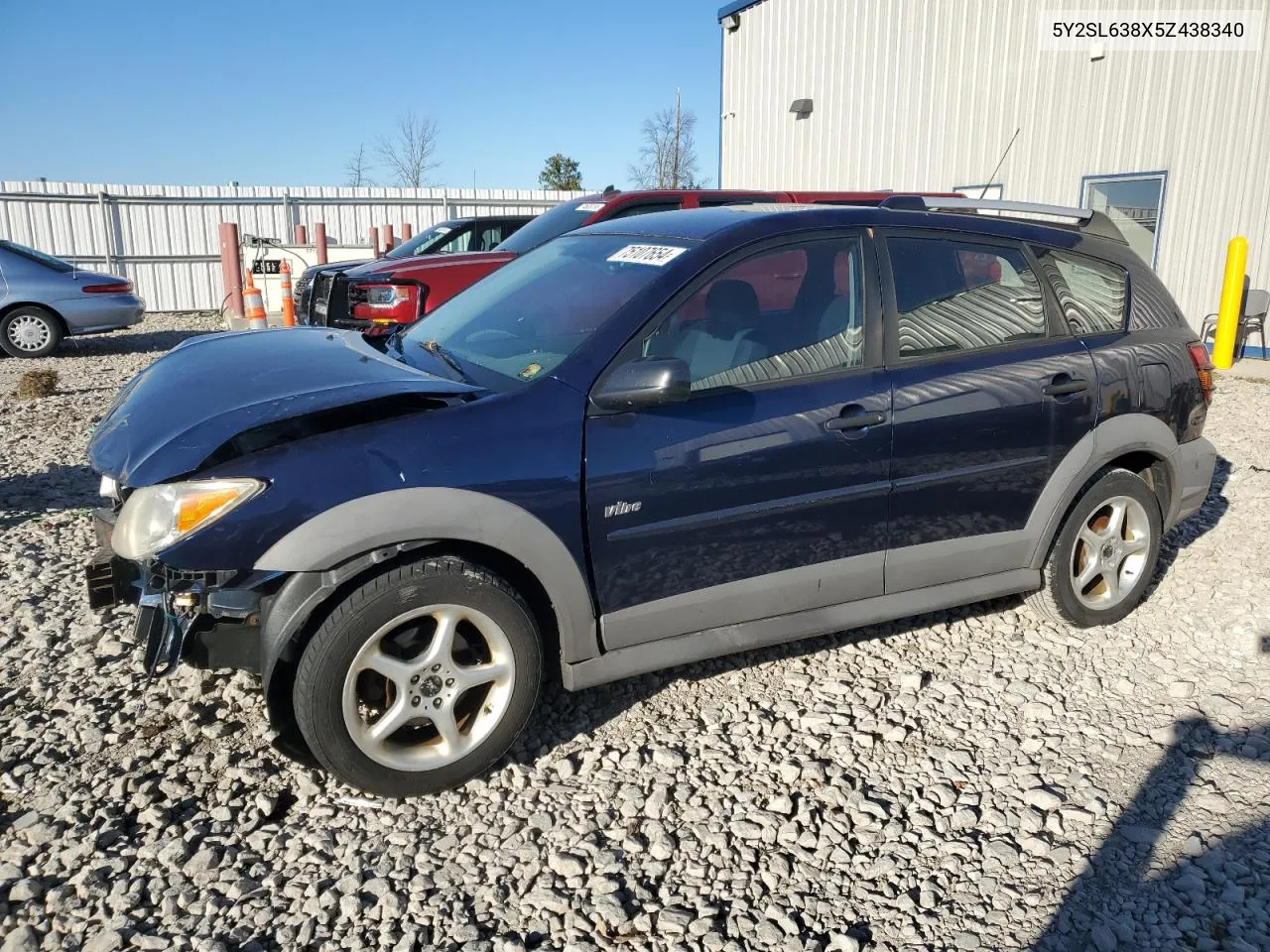 2005 Pontiac Vibe VIN: 5Y2SL638X5Z438340 Lot: 75107654