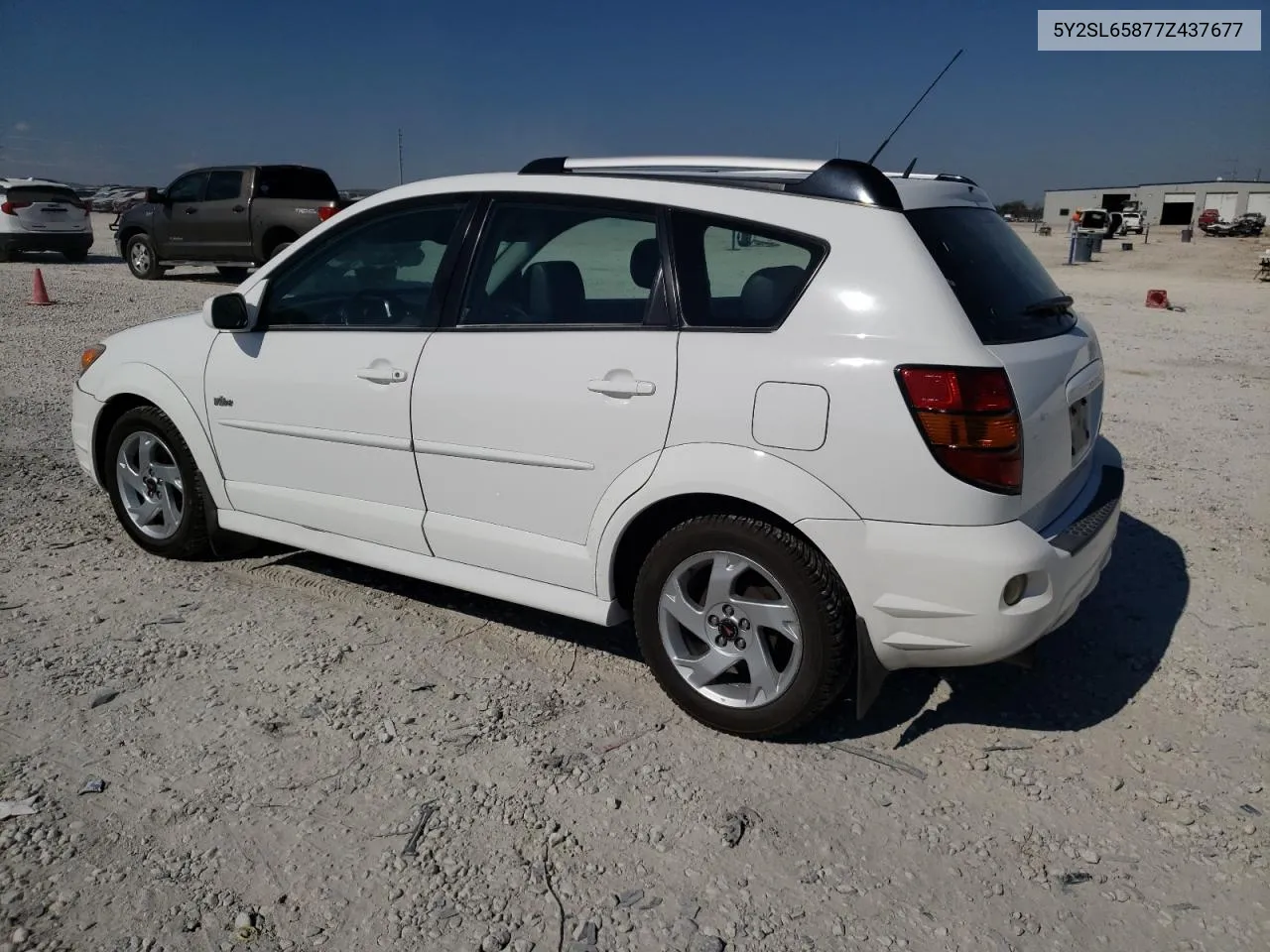 2007 Pontiac Vibe VIN: 5Y2SL65877Z437677 Lot: 73281674