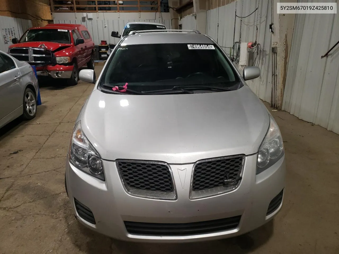 2009 Pontiac Vibe VIN: 5Y2SM67019Z425810 Lot: 74964054