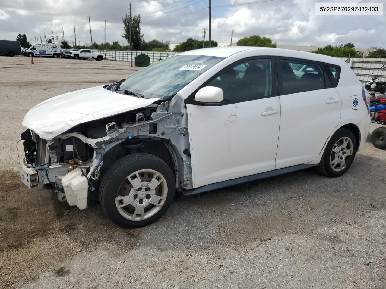 2009 Pontiac Vibe VIN: 5Y2SP67029Z432403 Lot: 75915654