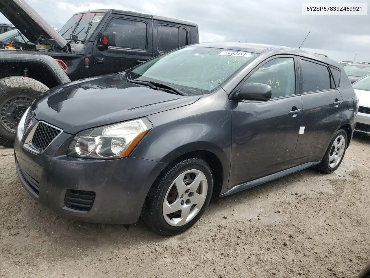 2009 Pontiac Vibe VIN: 5Y2SP67839Z469921 Lot: 76682404