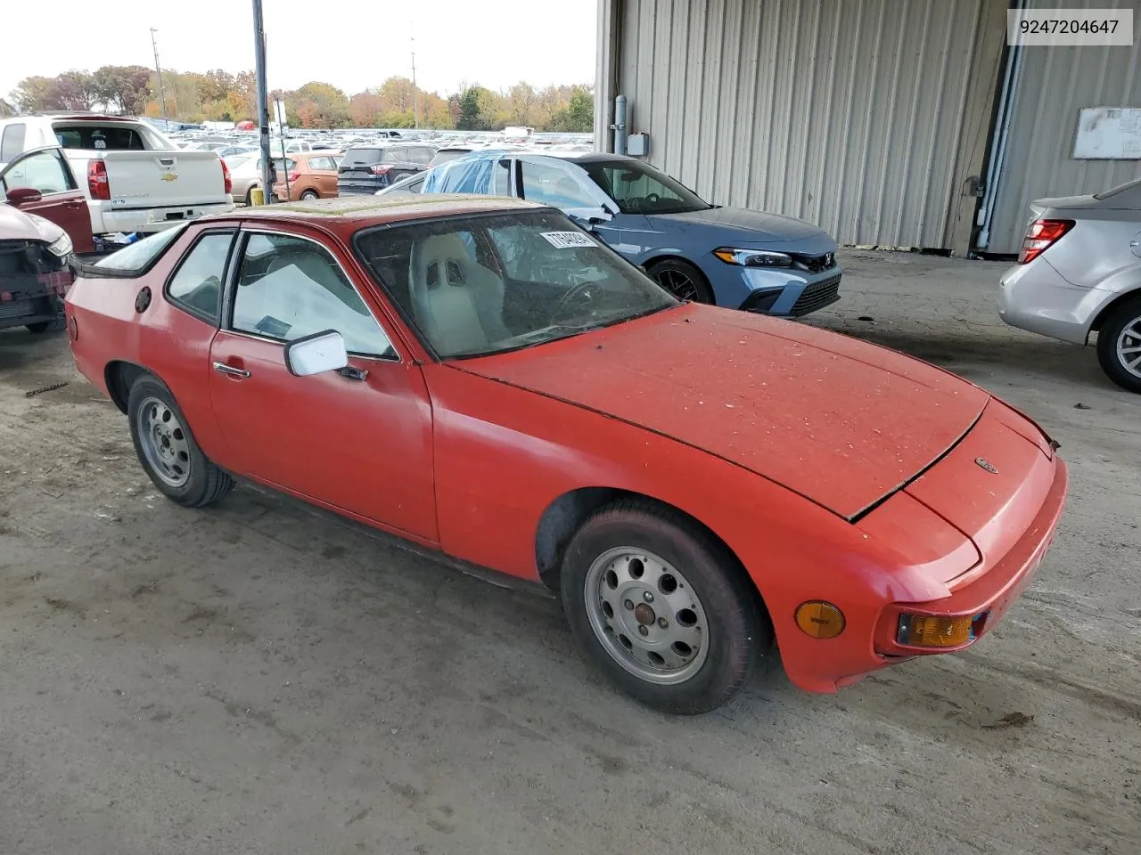 1981 Porsche 924 VIN: 9247204647 Lot: 77640294