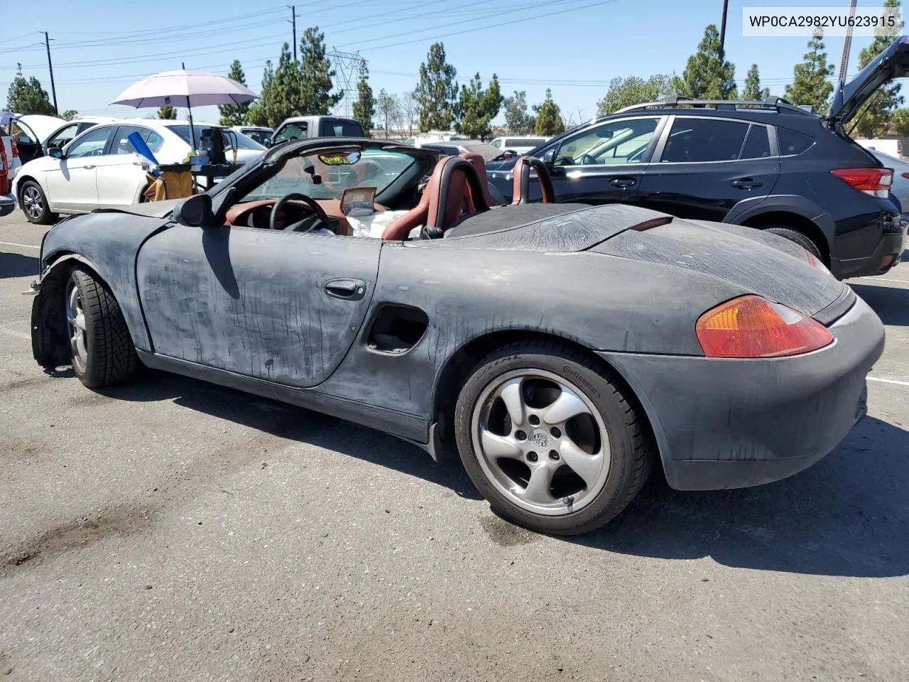 2000 Porsche Boxster VIN: WP0CA2982YU623915 Lot: 70426864