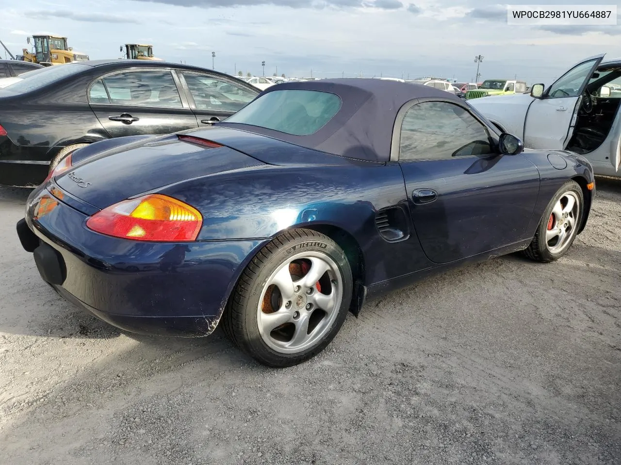 2000 Porsche Boxster S VIN: WP0CB2981YU664887 Lot: 76741234