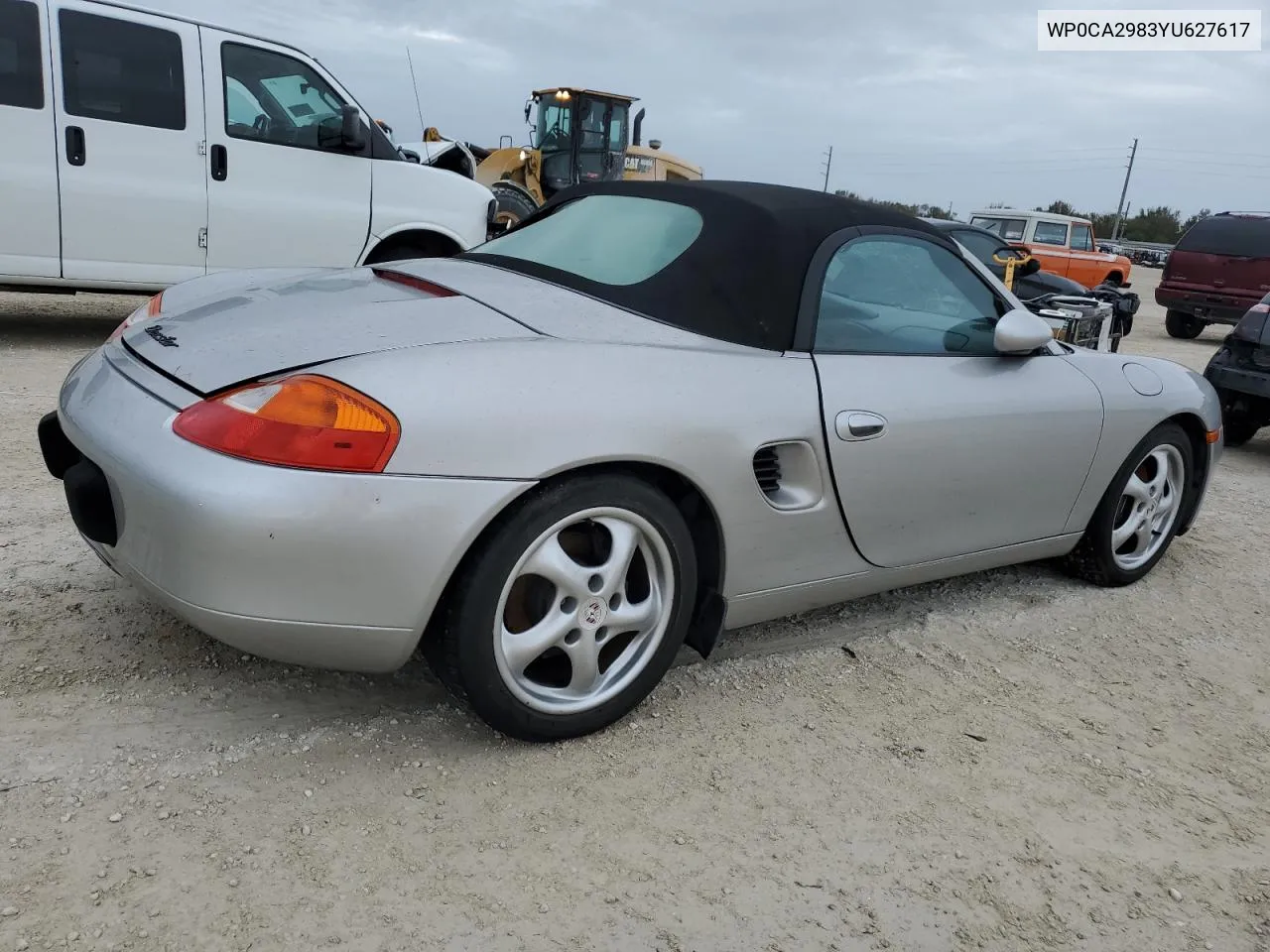 2000 Porsche Boxster VIN: WP0CA2983YU627617 Lot: 79648564