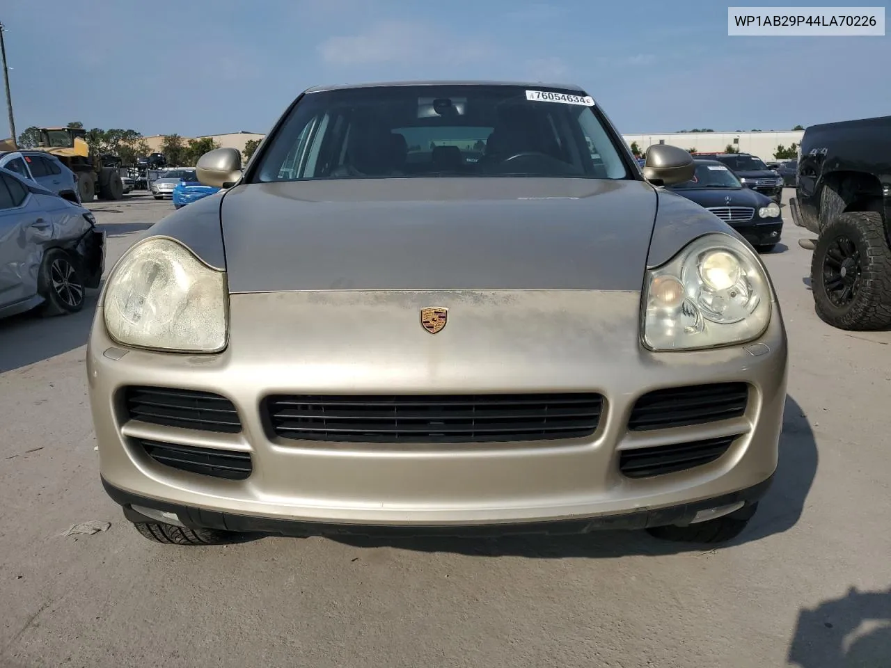 2004 Porsche Cayenne S VIN: WP1AB29P44LA70226 Lot: 76054634