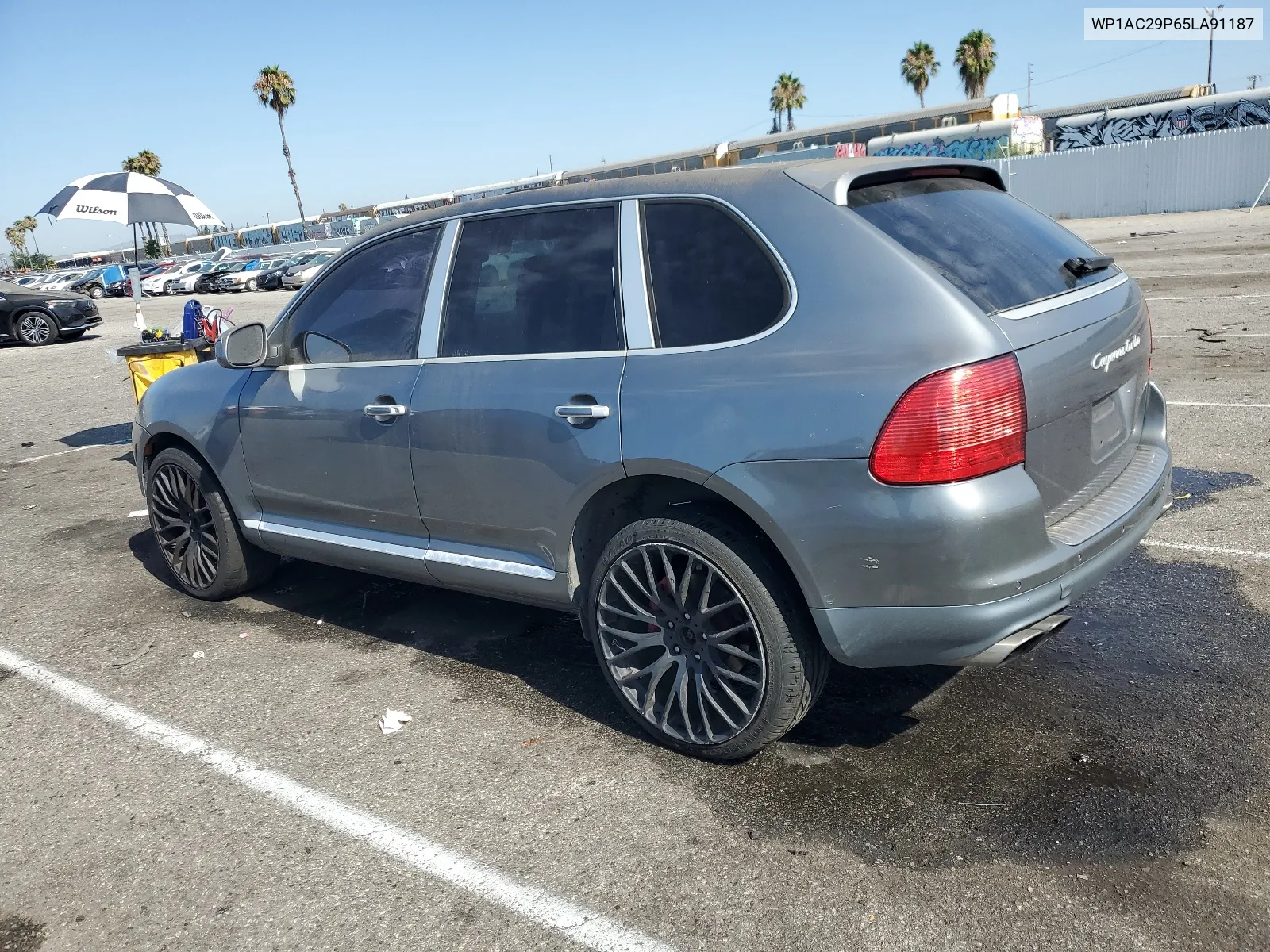 2005 Porsche Cayenne Turbo VIN: WP1AC29P65LA91187 Lot: 65861054