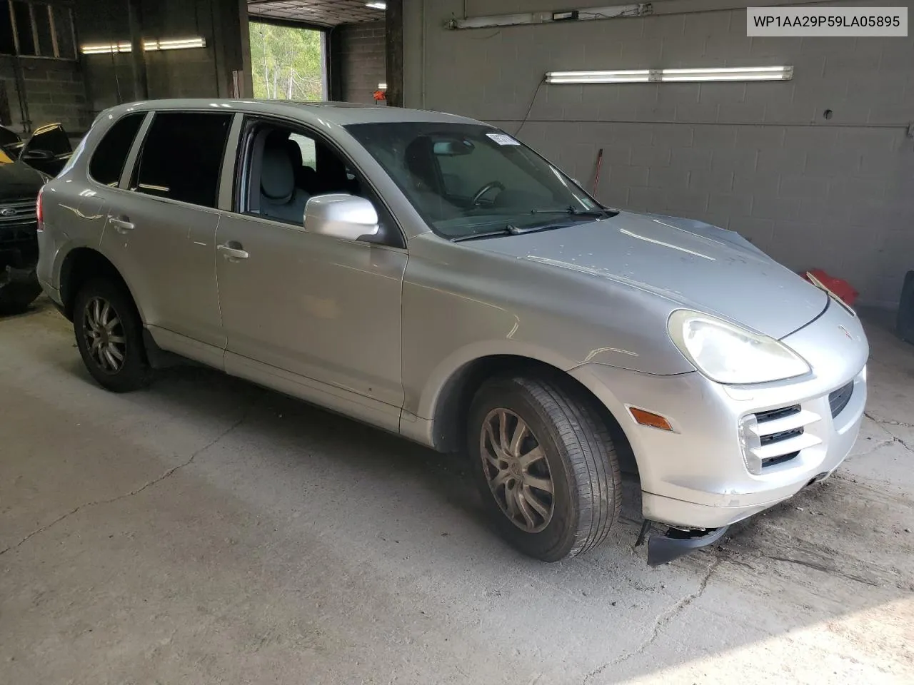 WP1AA29P59LA05895 2009 Porsche Cayenne