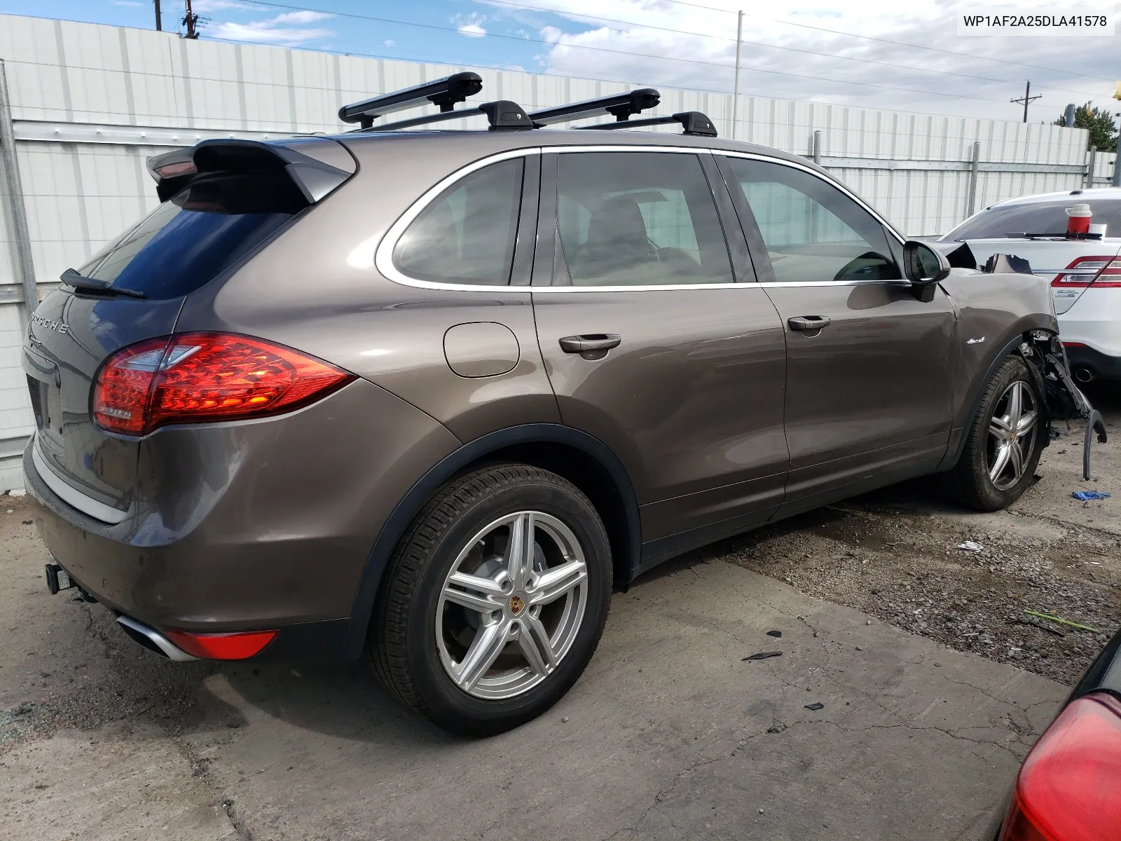 WP1AF2A25DLA41578 2013 Porsche Cayenne