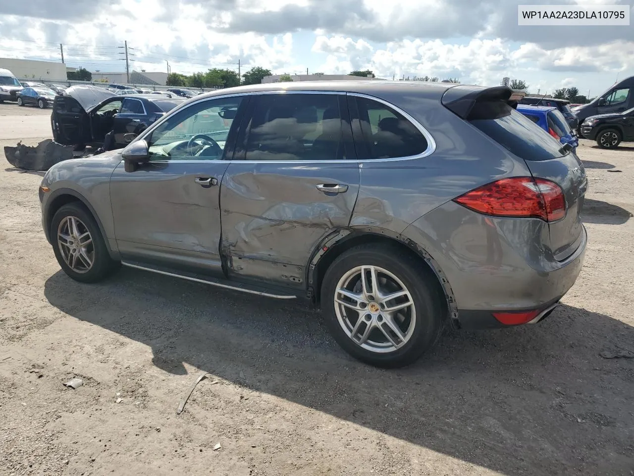 WP1AA2A23DLA10795 2013 Porsche Cayenne