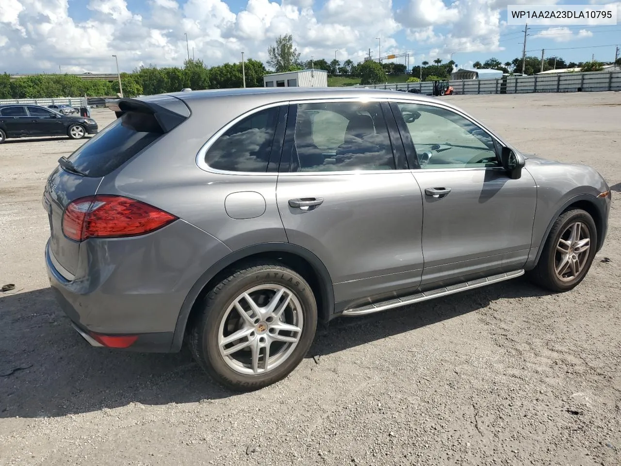 WP1AA2A23DLA10795 2013 Porsche Cayenne