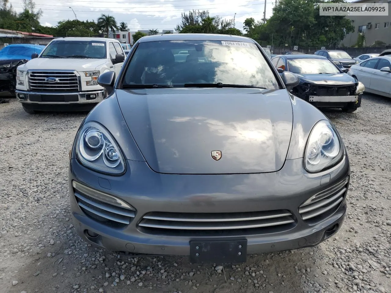 WP1AA2A25ELA09925 2014 Porsche Cayenne