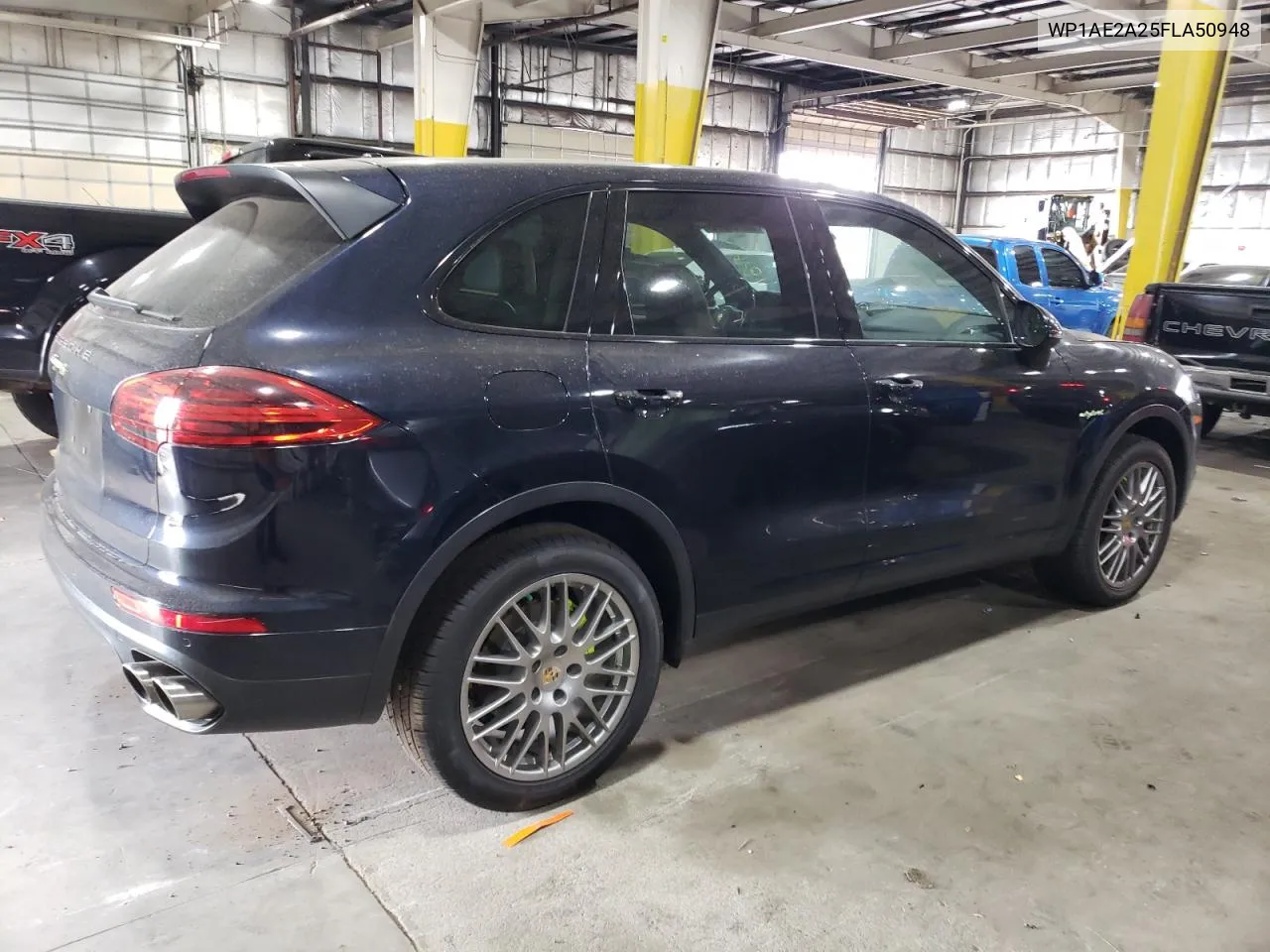 2015 Porsche Cayenne Se Hybrid VIN: WP1AE2A25FLA50948 Lot: 74230924