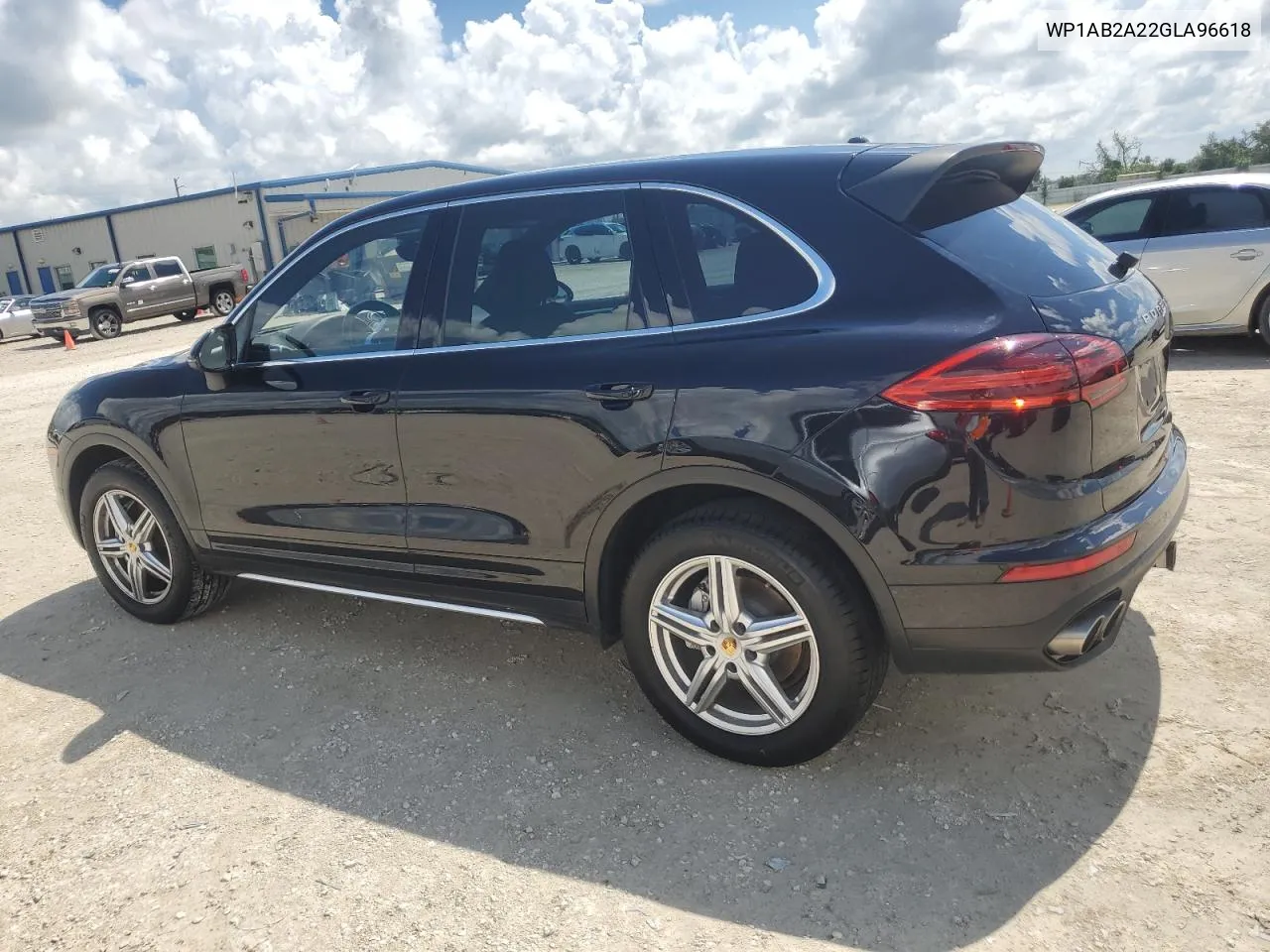 WP1AB2A22GLA96618 2016 Porsche Cayenne S