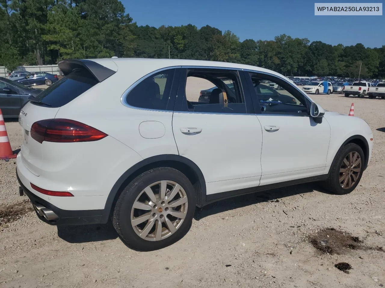 WP1AB2A25GLA93213 2016 Porsche Cayenne S