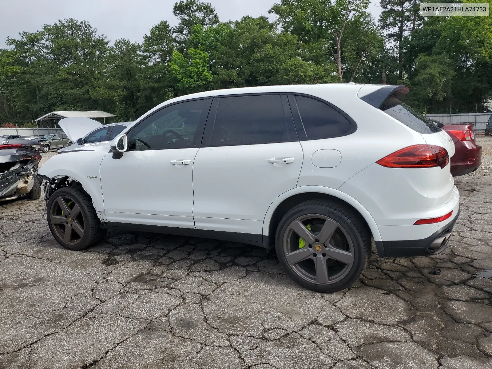 WP1AE2A21HLA74733 2017 Porsche Cayenne Se Hybrid Platinum