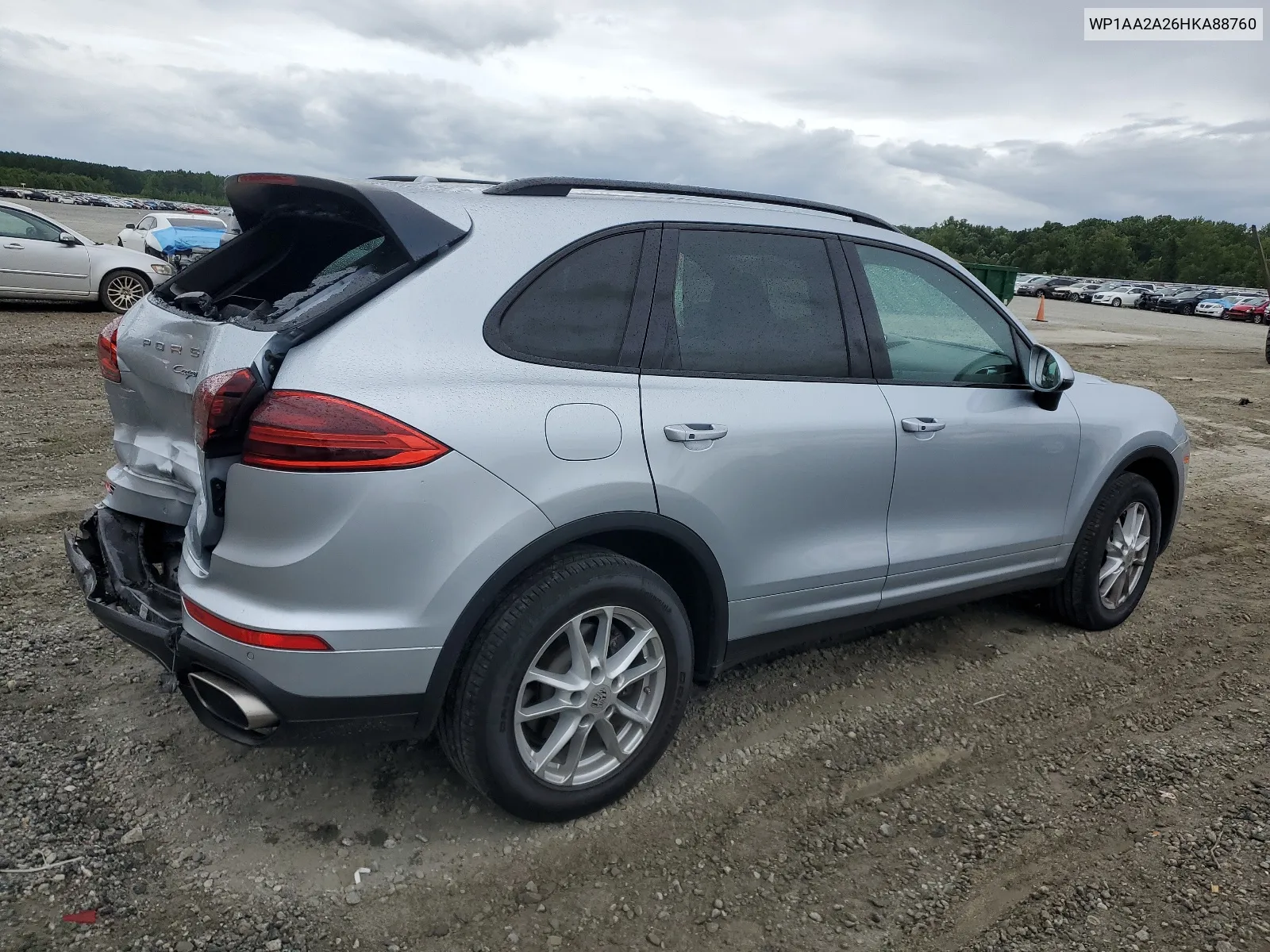 WP1AA2A26HKA88760 2017 Porsche Cayenne