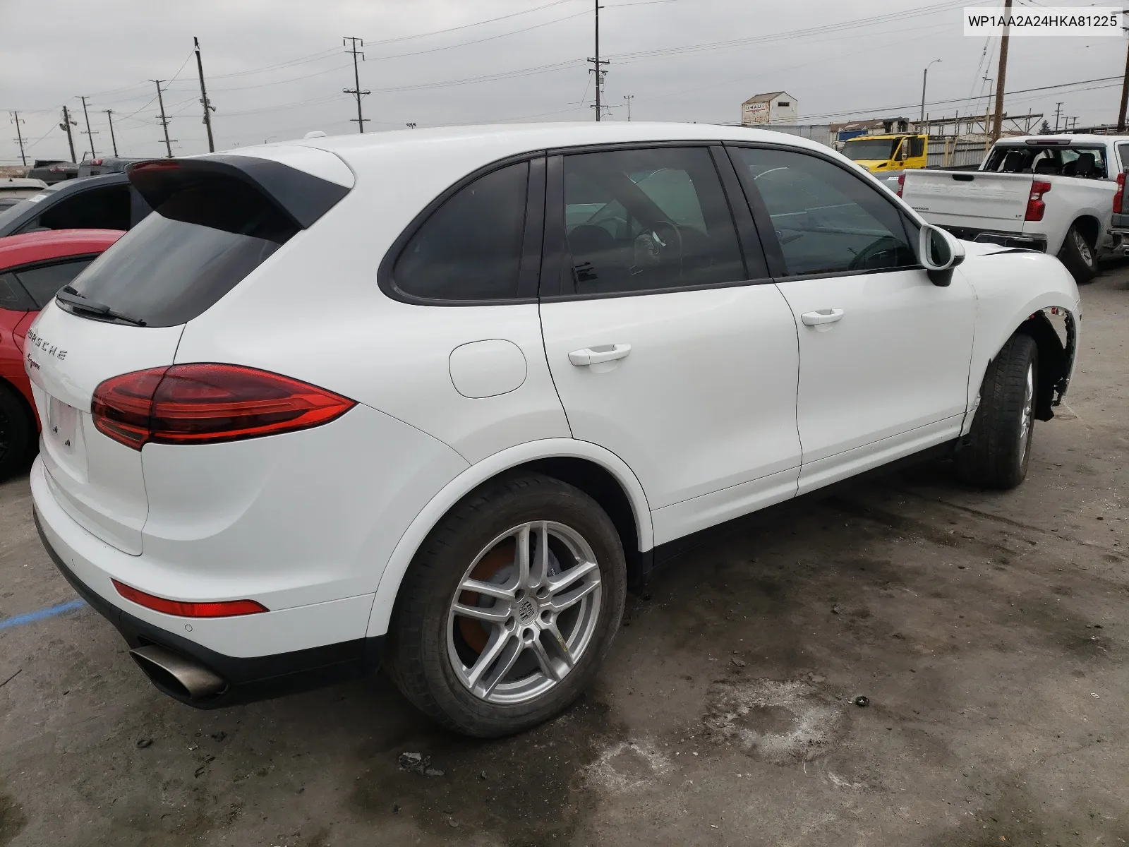 WP1AA2A24HKA81225 2017 Porsche Cayenne