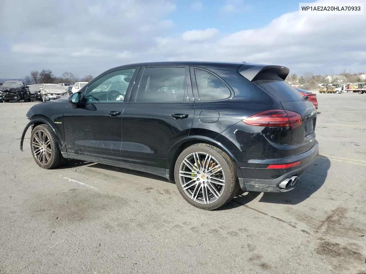 2017 Porsche Cayenne Se Hybrid Platinum VIN: WP1AE2A20HLA70933 Lot: 79299644