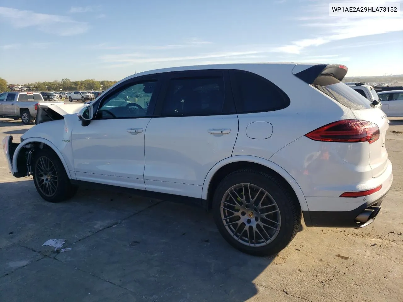 2017 Porsche Cayenne Se Hybrid Platinum VIN: WP1AE2A29HLA73152 Lot: 79438234