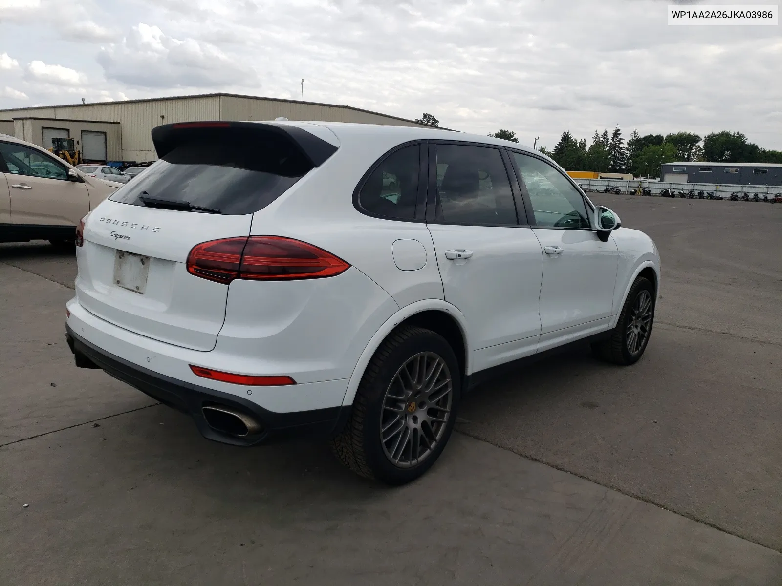 WP1AA2A26JKA03986 2018 Porsche Cayenne