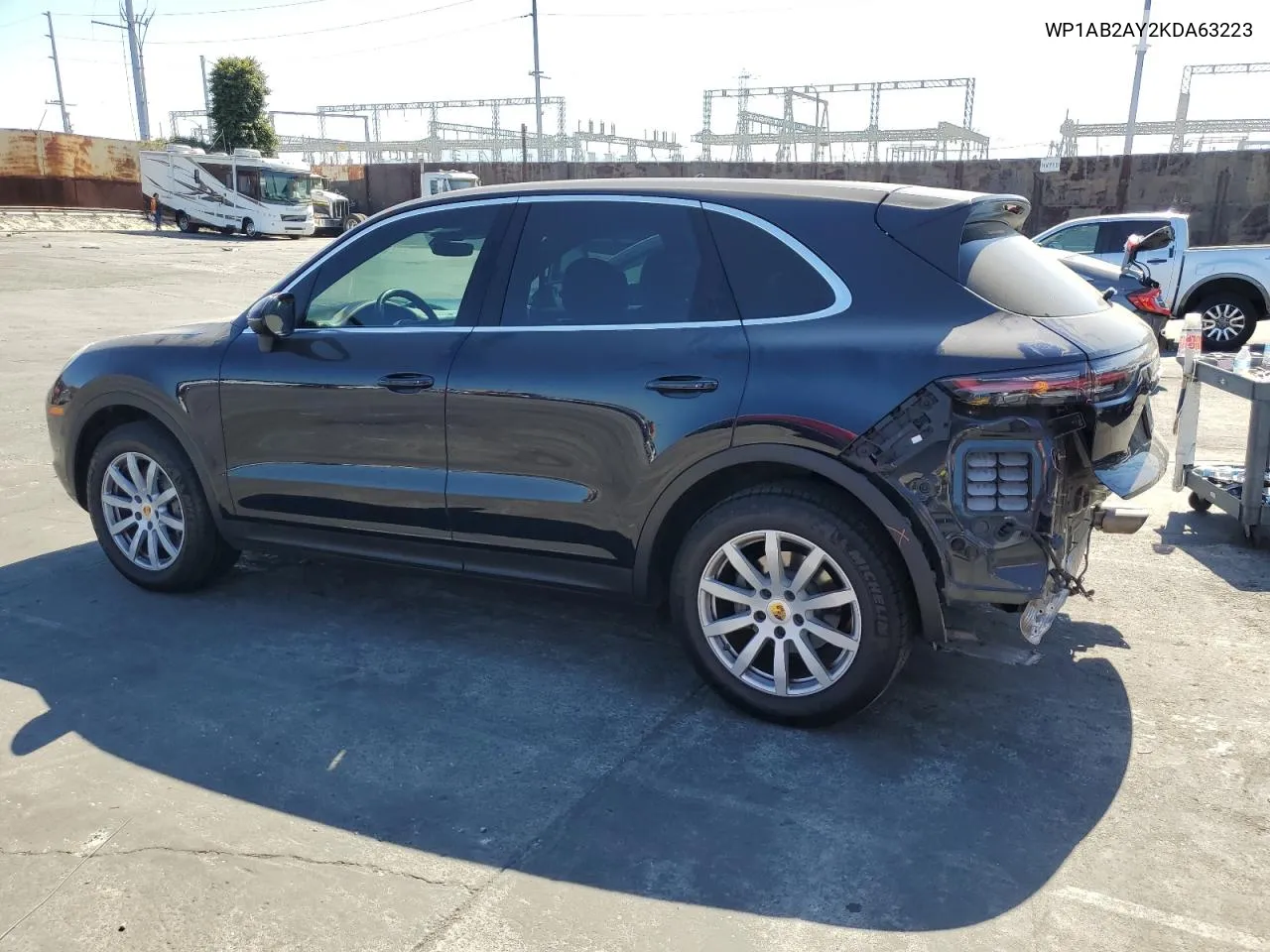 WP1AB2AY2KDA63223 2019 Porsche Cayenne S