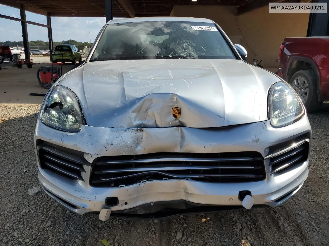 WP1AA2AY9KDA09212 2019 Porsche Cayenne